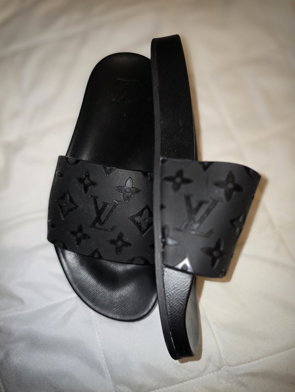 Women's Black Designer Monogram Slide Sandals LV LIKE NEW - Picture 2 of 3